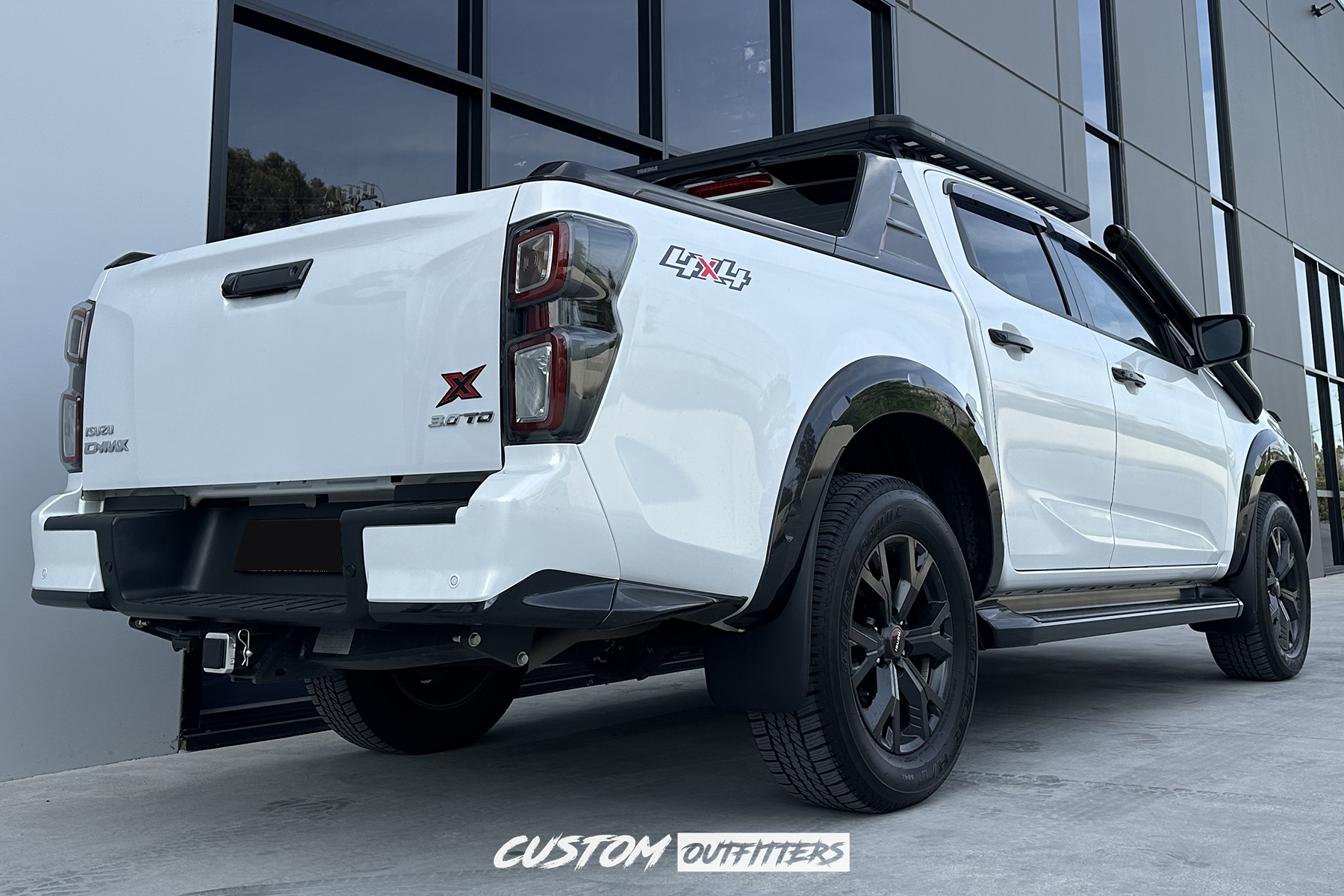 Isuzu Dmax Build