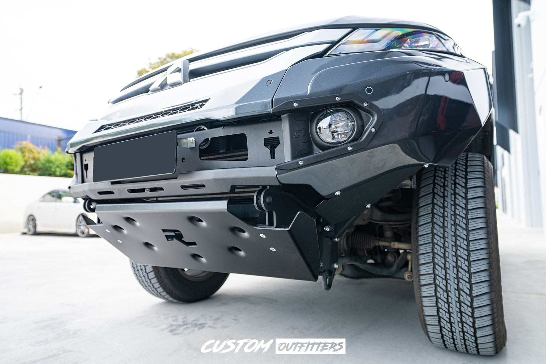 Mitsubishi Triton MR Build