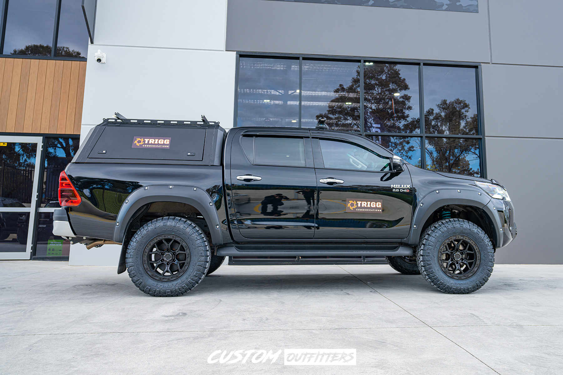 Toyota Hilux SR5 Build