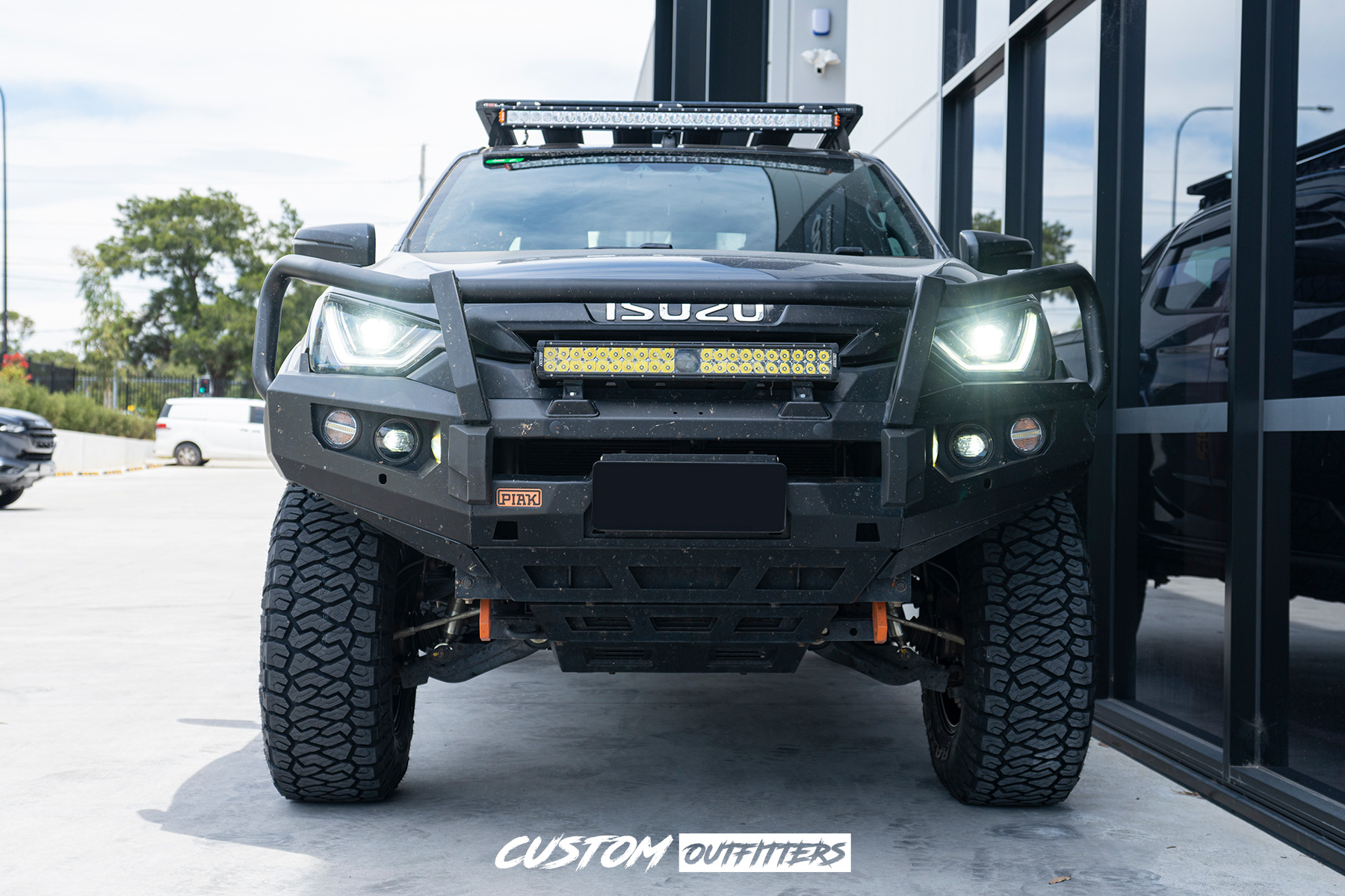 Isuzu Dmax XTerrain Build