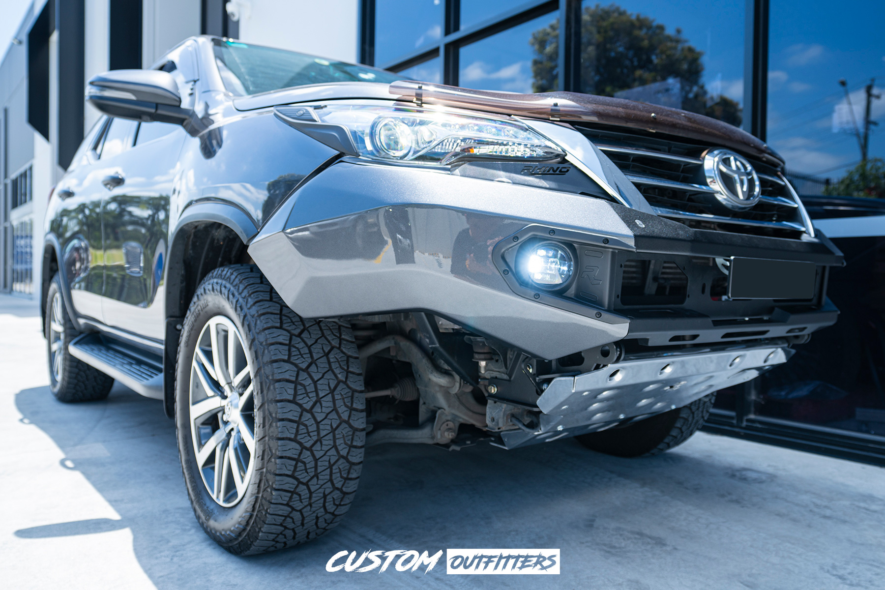 Toyota Fortuner Build